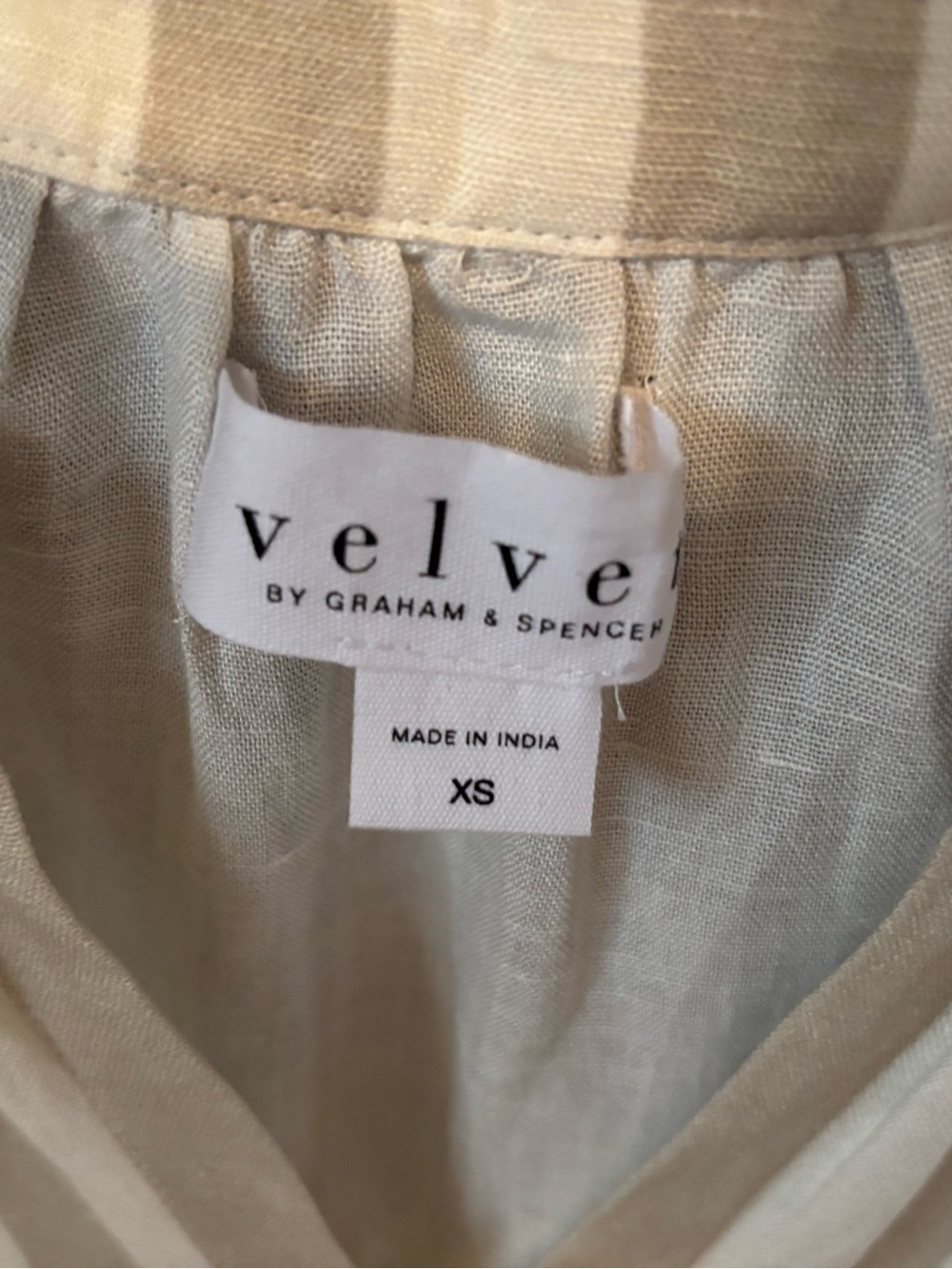 Velvet by Graham & Spencer Cream Lightweight Blouse